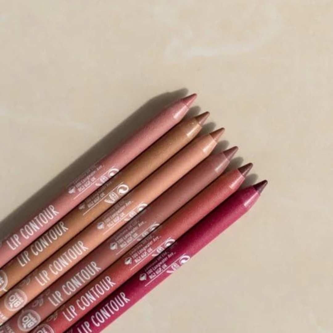 محدد الشفاه